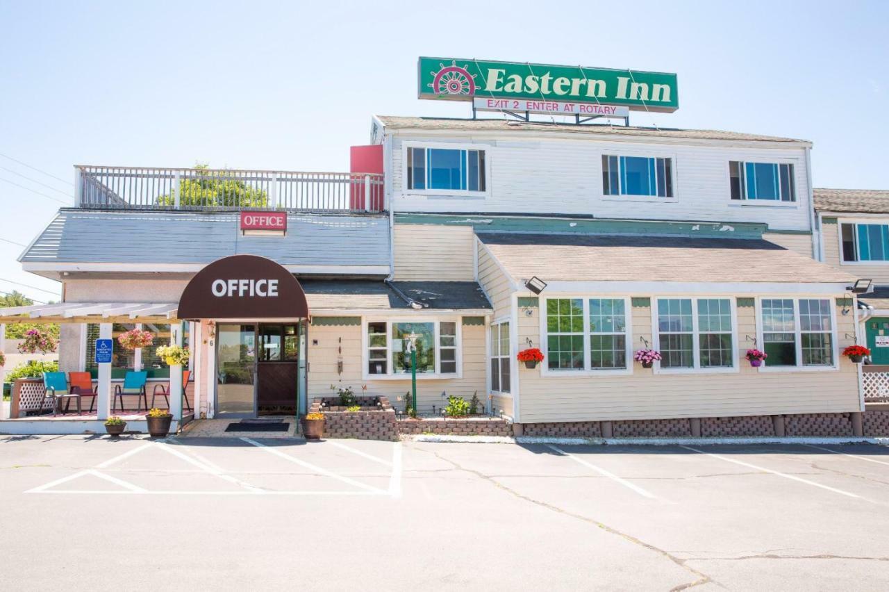Eastern Inn Bourne Buitenkant foto